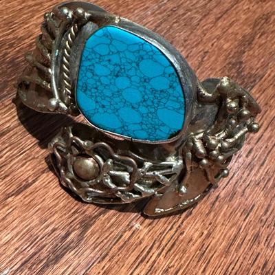 COSTUME BRACELET JEWELRY LOT