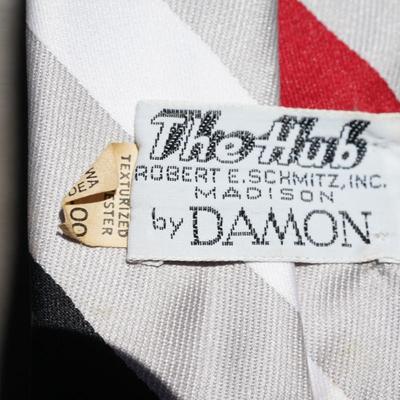 GROUPING OF VINTAGE MENS TIES SILK AND WOOLEN