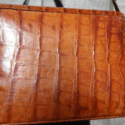 VINTAGE LADIES' HANDBAG ALLIGATOR SKIN EXTERIOR /leather and vinyl INTERIOR.