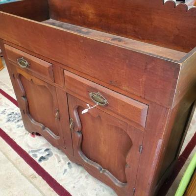 Antique dry sink wash basin $150