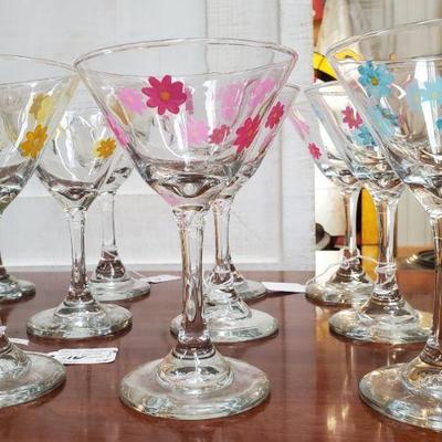 Hand painted Daisy martini glassware 