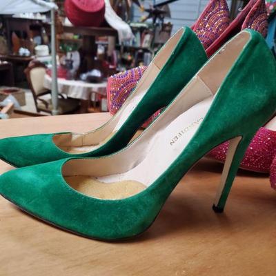 Bling shoes green $5 each 