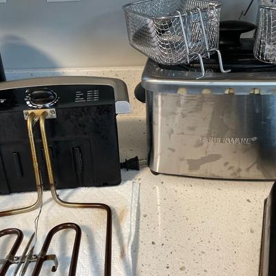 Farberware deep fryer with baskets, George Foreman grill and coffee maker