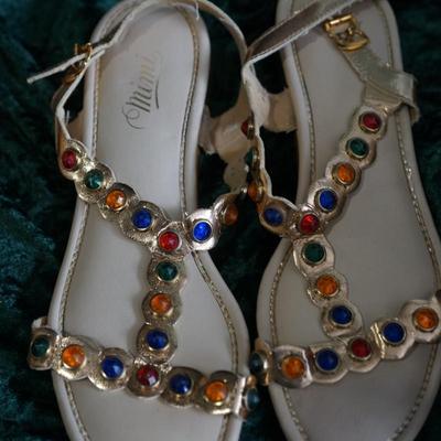 SIX PAIRS OF VINTAGE LADIES SANDLES AND DRESS SHOES 1960-1970'S