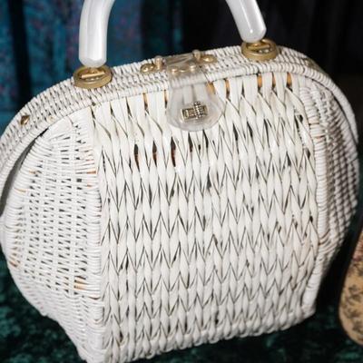 GROUPING OF THREE VINTAGE PURSES /WHITE WOVEN STRAW, CLOTH NEEDLEPOINT STYLE FABRIC &VINYL, SILVERTONE FABRIC WITH PLASTIC HANDLE NOT...