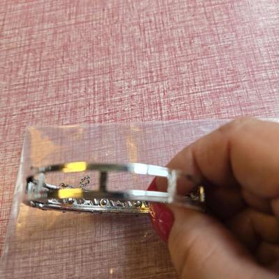 Vintage Lisner Bracelet