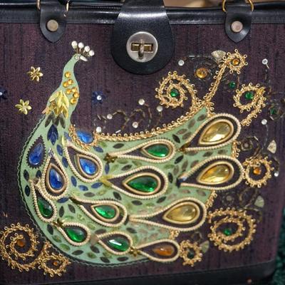 VINTAGE JEWELED & PEACOCK OVER TOTE BAG /VINYL HAND BACK W/FRIEZE STYLE FLOWER