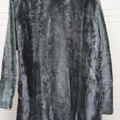 1940'S VINTAGE MANS FUR COAT. BLACK. W/ SILK STYLE LINING