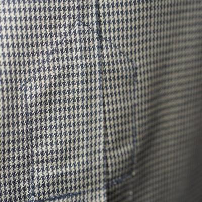 VINTAGE MANS RAINCOAT OF A TWEED PATTERN. / BLUE TWEED PATTERN SUIT JACKET