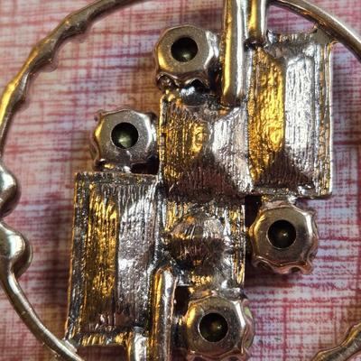 Abstact Pendant Necklace