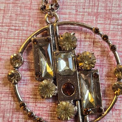 Abstact Pendant Necklace