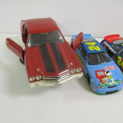 Vintage NASCAR Models & Chevy Chevelle SS Red 1/32