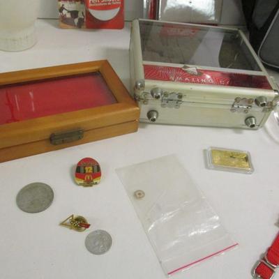 MAGA Donald Trump Gold Foil Bullion $100 Dollar Bill Bar 24kt & Variety Of Home Decor Storage Boxes Lantern Lamps Plate Holder 1966...
