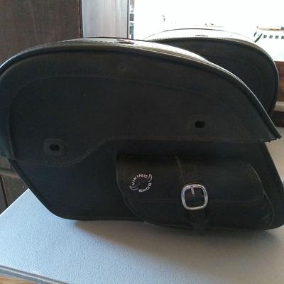 Motorcycle side bags
