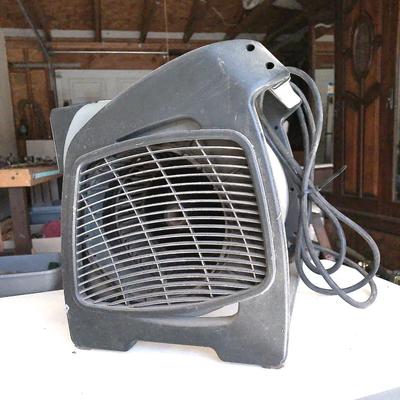 Lasko Performance Pivoting Utility Fan