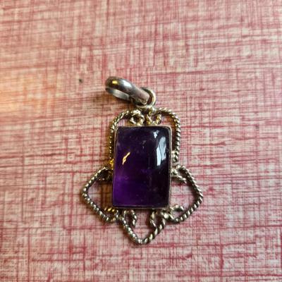 Sterling Silver Amethyst Pendant