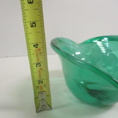 Green Heart Shaped Vase Approx 4" Tall #4