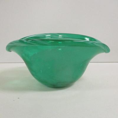 Green Heart Shaped Vase Approx 4" Tall #4