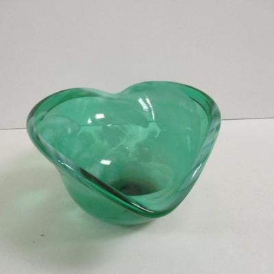 Green Heart Shaped Vase Approx 4" Tall #4