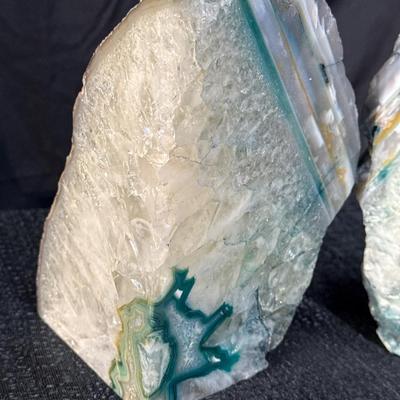E1-Set of Stone Bookends