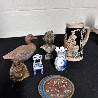 Misc decorative items