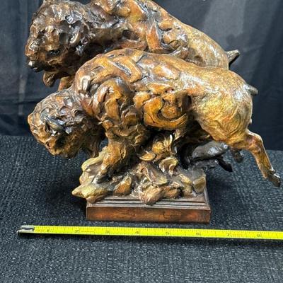 E7-Bison Figure