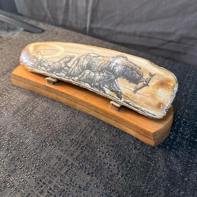 E10-Image of Bears on Whale Bone (Scrimshaw)