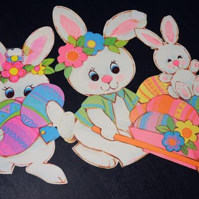 VINTAGE EASTER PAPER DECORATION CUT OUTS OF RABBITS W/ THE FOLD OUT PAPER EGGS