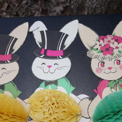 VINTAGE EASTER PAPER DECORATION CUT OUTS OF RABBITS W/ THE FOLD OUT PAPER EGGS
