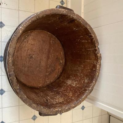 UD739 Antique Primitive Wooden Bucket with Wrought Iron Handles