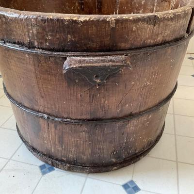 UD739 Antique Primitive Wooden Bucket with Wrought Iron Handles
