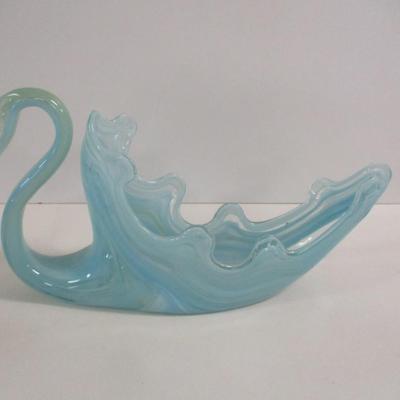 Hand Blown Sooner Glass Swan #35