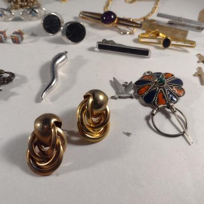Collection of Fashion Jewelry (#37)