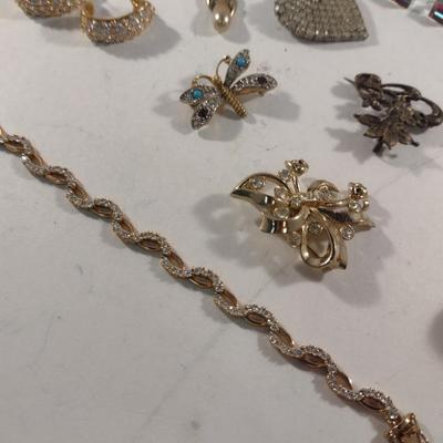 Collection of Fashion Jewelry (#37)