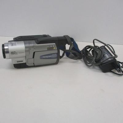 Video Camera Recorder Handycam Vision Video Hi8 CCD-TRV68 NTSC