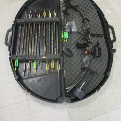 Pearson Bow & Arrow With Case