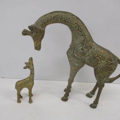 Pair Of Vintage Brass Mother & Baby Giraffe Figures