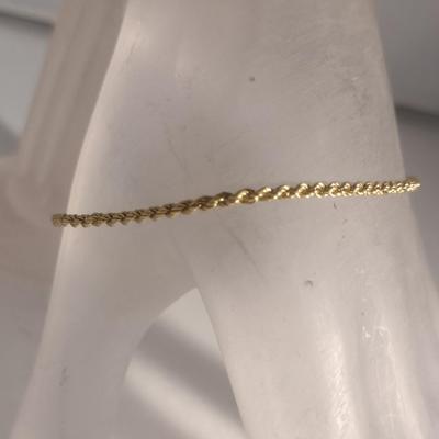 18 Karat Yellow Gold Bracelet- 7" Long- Approx Weight 3.5 Grams (#45)