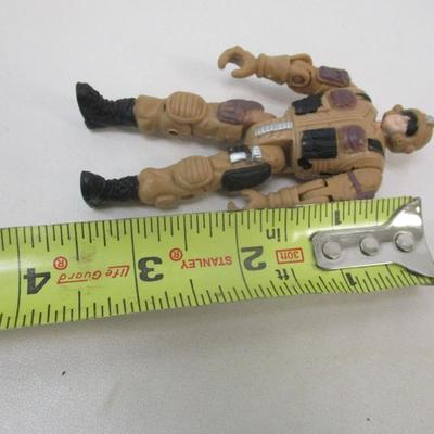 Military Action Figure Brown Soldiers 3 3/4" & Accessories