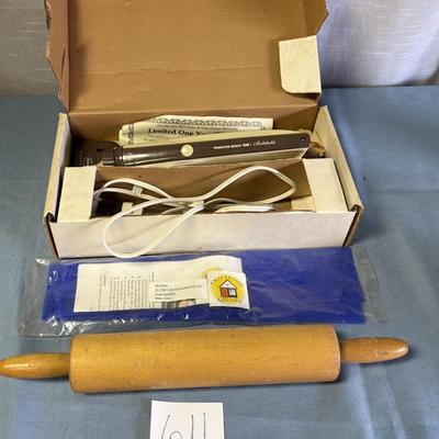 Electric Knife and Rolling Pin