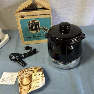 Westbend Electric Bean Pot