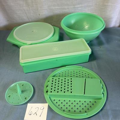 Tupperware Lot