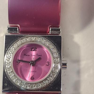 Collection of Wrist Watches- Assorted Makers- Not in Running Condition (#61)