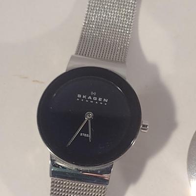 Collection of Wrist Watches- Assorted Makers- Not in Running Condition (#61)