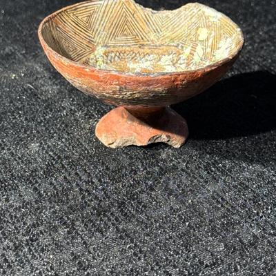 E28-Cultural Pottery Piece