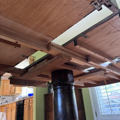 Solid Wood Dining Table with Leaf (DR-DZ)