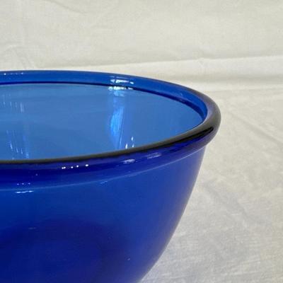 Arcoroc France Cobalt Blue Serving Bowls (K-DZ)