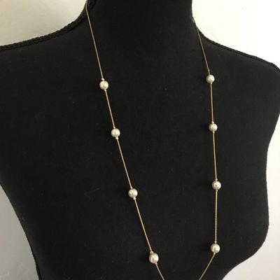 Beautiful, vintage, gold, toned, faux, pearls, elegant fashion, necklace