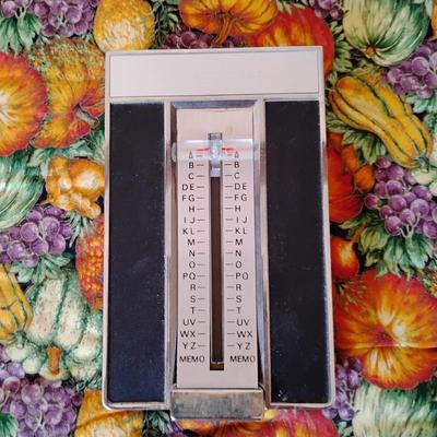 Vintage address book/rolodex