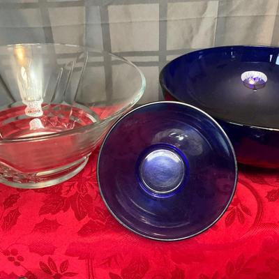 Glass Serving bowls(clear/blue), vases, Willow Tree people